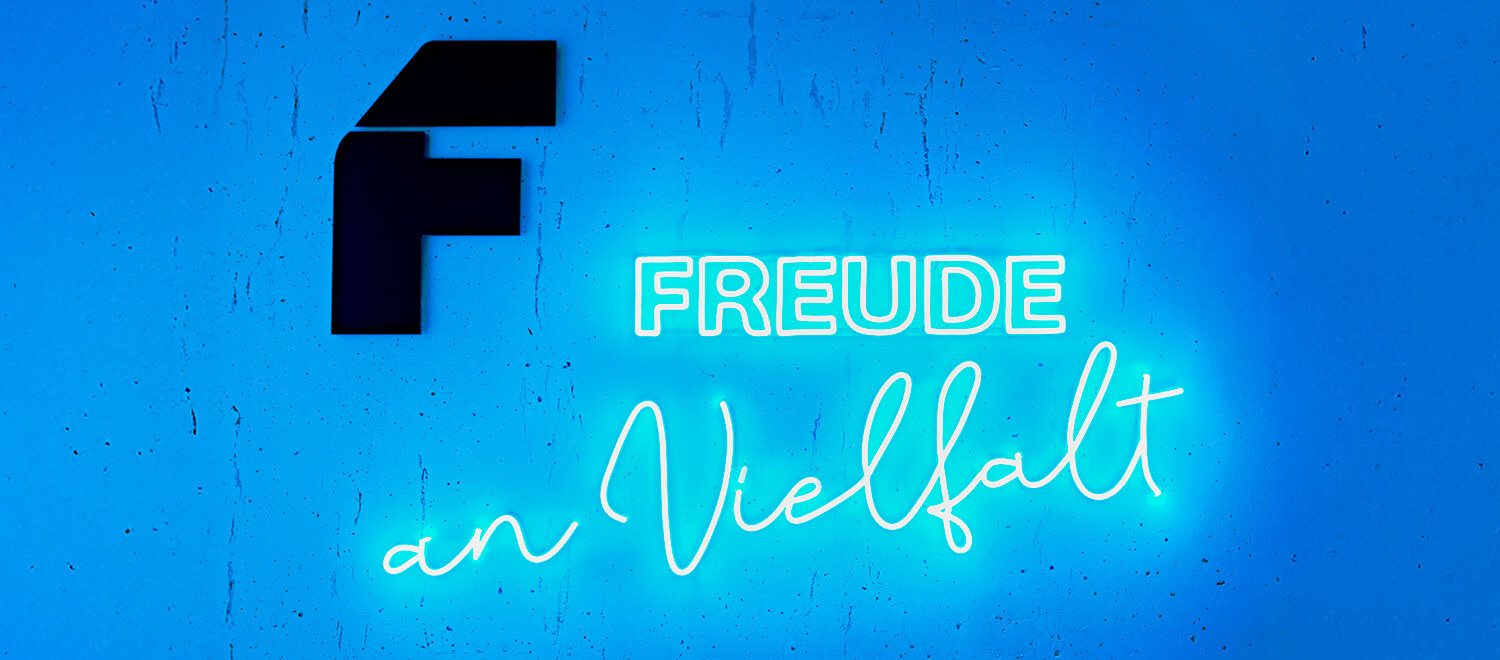MARKENAUFTRITT MIT FREUDE AUFGEFRISCHT